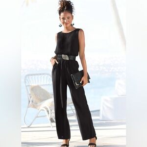 Venus Elegant Black Sleeveless Jumpsuit